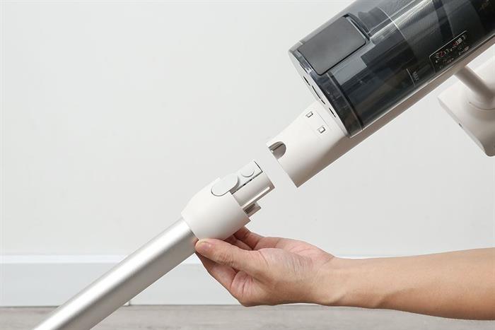 Máy hút bụi cầm tay Roborock H60 Hub Pro - Đen